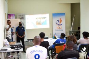 Formação de árbitros de futsal, treinadores e jogadores