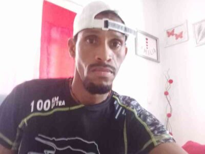 O ultramaratonista cabo-verdiano Jailson Oliveira a caminho da Itália