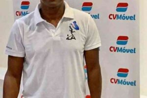 Lúcio Antunes profere grande palestra promovida pela CV Móvel