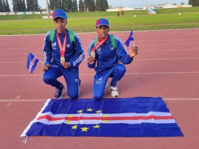 Heidilene Oliveira Lopes atleta paralímpica ocupa posição de destaque