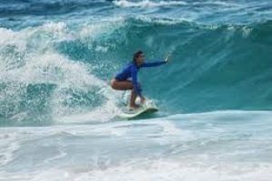 Formação de Júris e Treinadores de Surf em Feminino na ilha de São Vicente