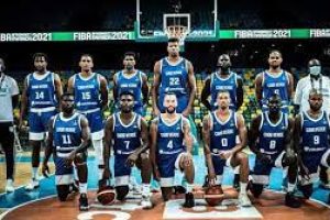 Mané Trovoada Seleccionador Nacional de Basquetebol prometeu e cumpriu