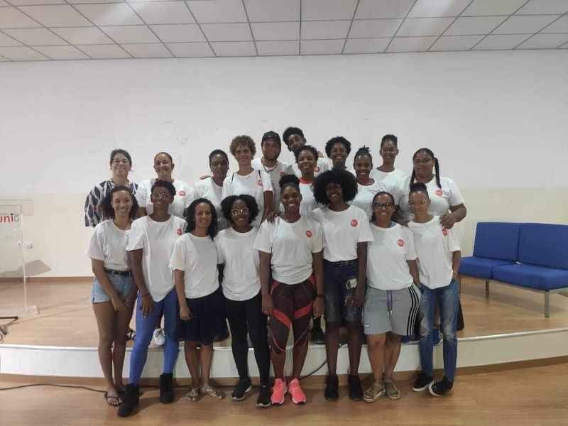 You are currently viewing Formação de Treinadores e Juízes de Ginástica Rítmica