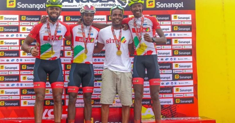 Dois ciclistas cabo-verdianos no Top 20 da Volta a Angola