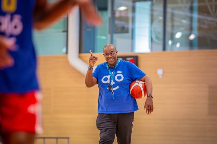 You are currently viewing Selecionador Nacional de Basquetebol, Mané Trovoada está em Santo Antão