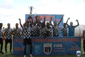 Batuque reassume, isolado posto de maior Campeão Nacional Sub 17