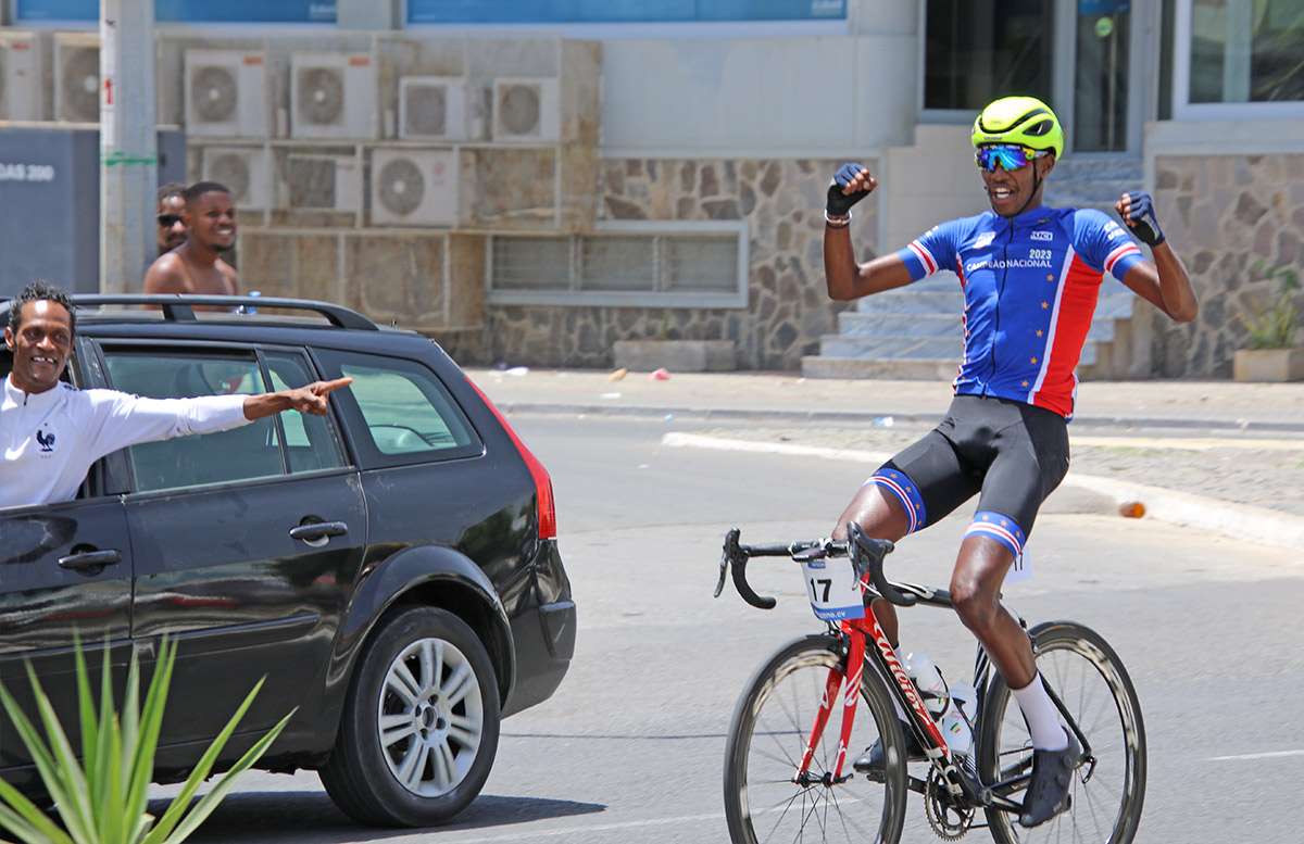 You are currently viewing A Selecção de Cabo Verde de Ciclismo vai participar no Tour de Sahel, na Mauritânia,