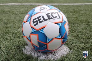 No Campeonato Nacional de Futebol da Época 2024/2025 existem três equipas com sete pontos cada