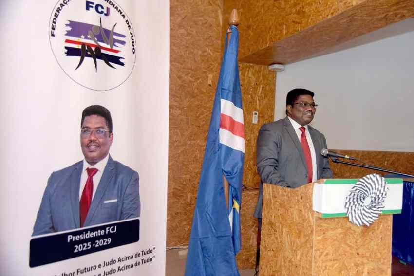 You are currently viewing João Carlos Fidalgo um mestre é o novo presidente da Federação de Judo de Cabo Verde