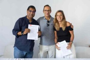 A FCF e o Grupo Oásis Atlântico assinam protocolo