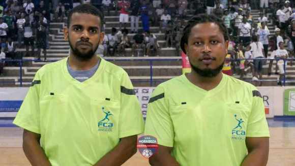 You are currently viewing Árbitros cabo-verdianos num Torneio Internacional de Andebol